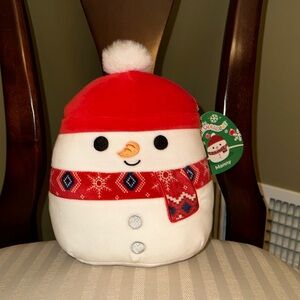 8” Manny the Snowman NWT Squishmallow